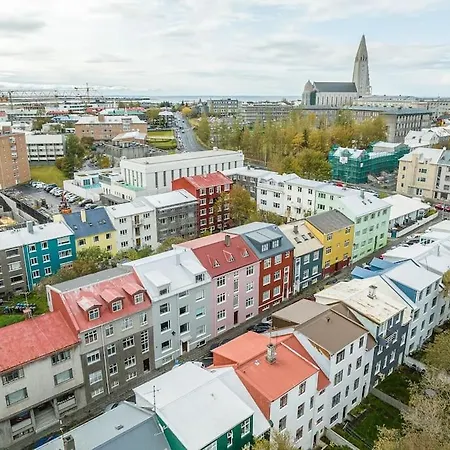 Njalsgata 80, Downtown - Birta